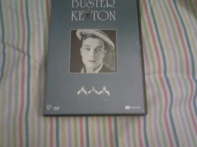 Smallville/POIROT os Filmes/ O Detective Marlowe/Buster Keaton