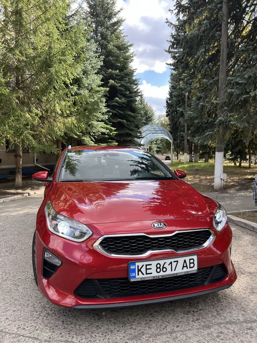 Продам Kia Ceed 2018