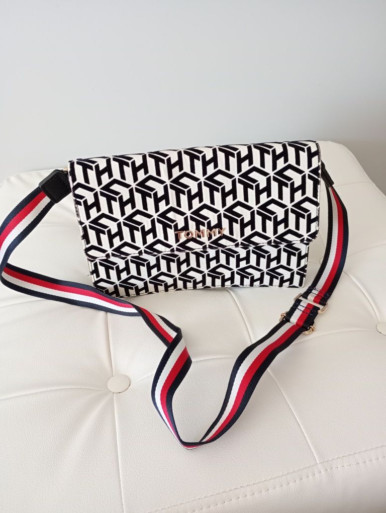 Torebka Tommy Hilfiger