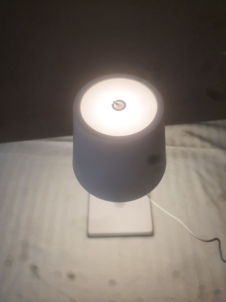 Modna lampka na USB dwie barwy światła