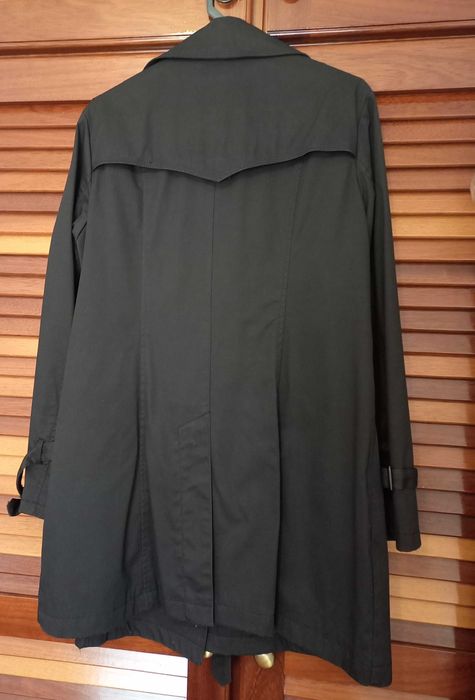 Gabardine preta como nova