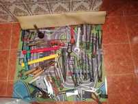 Ferramentas individuais ou conjunto em bom estado a partir de