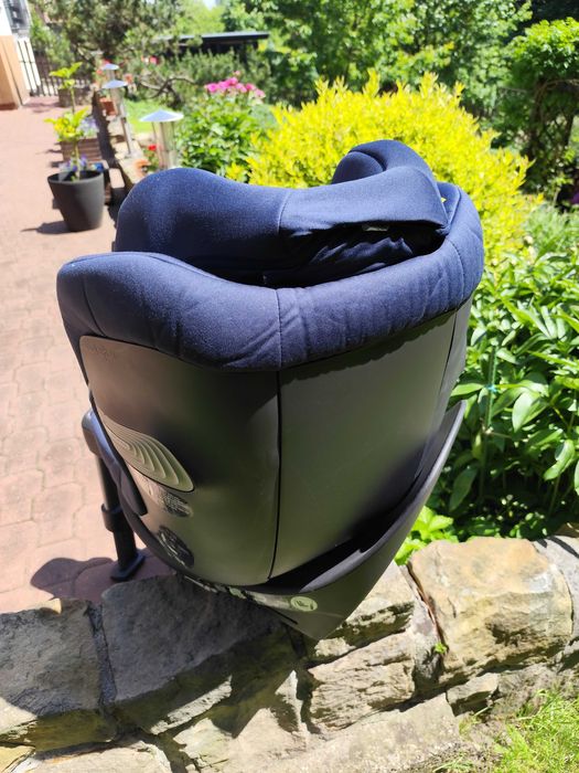 Foteliki Cybex  Sirona S + baza 2szt