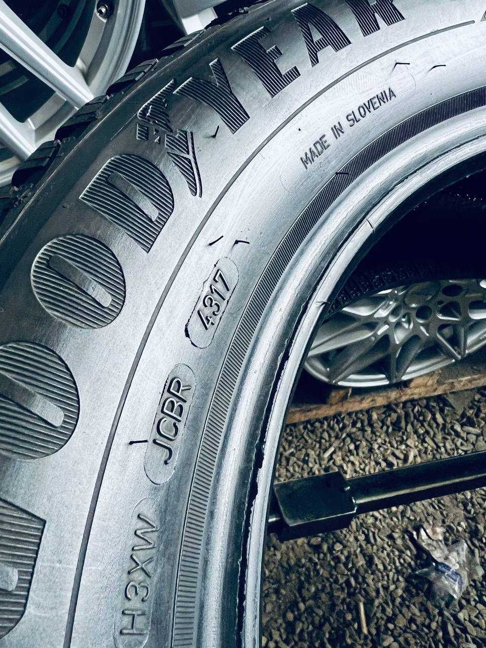 Шини Резина Зимові 205 60 16 Goodyear Ultragrip 9 [4317] 4шт
