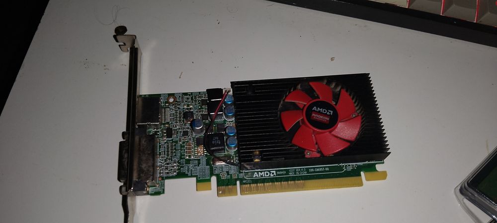R5 430 OEM 2gb ddr 5