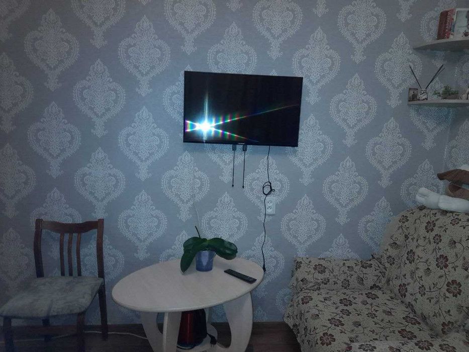 Здам кімнату для дівчини, жінки, вул. Героїв Дніпра