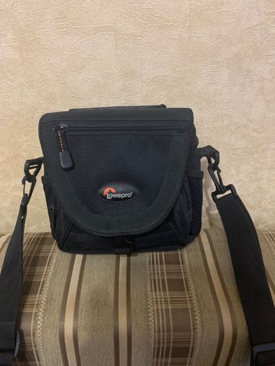 Продам Сумку LOWEPRO Nova Mini AW.