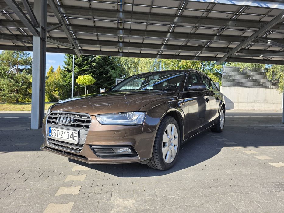AUDI A4 B8 LIFT 2012 2.0 TDI 143KM