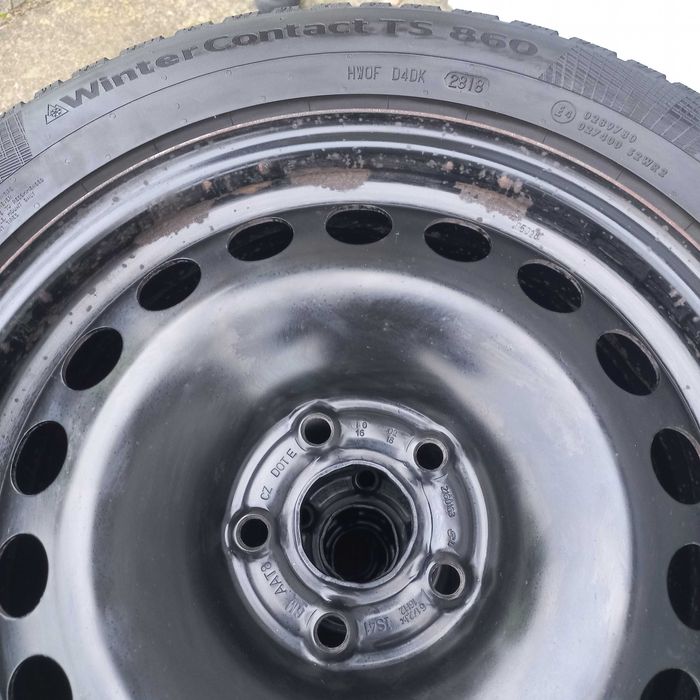 Felgi 16 cali  plus opony zimowe  Continental