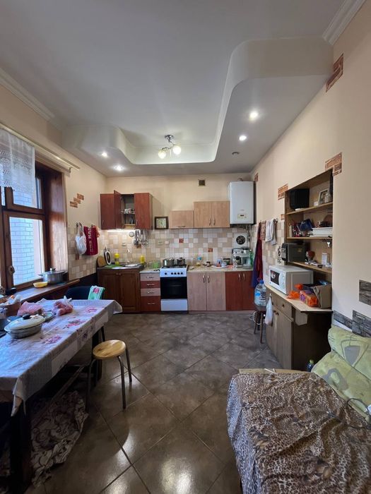 Продам дом /Фрунзенский/Донецкое шоссе/ виадук на Полтаву