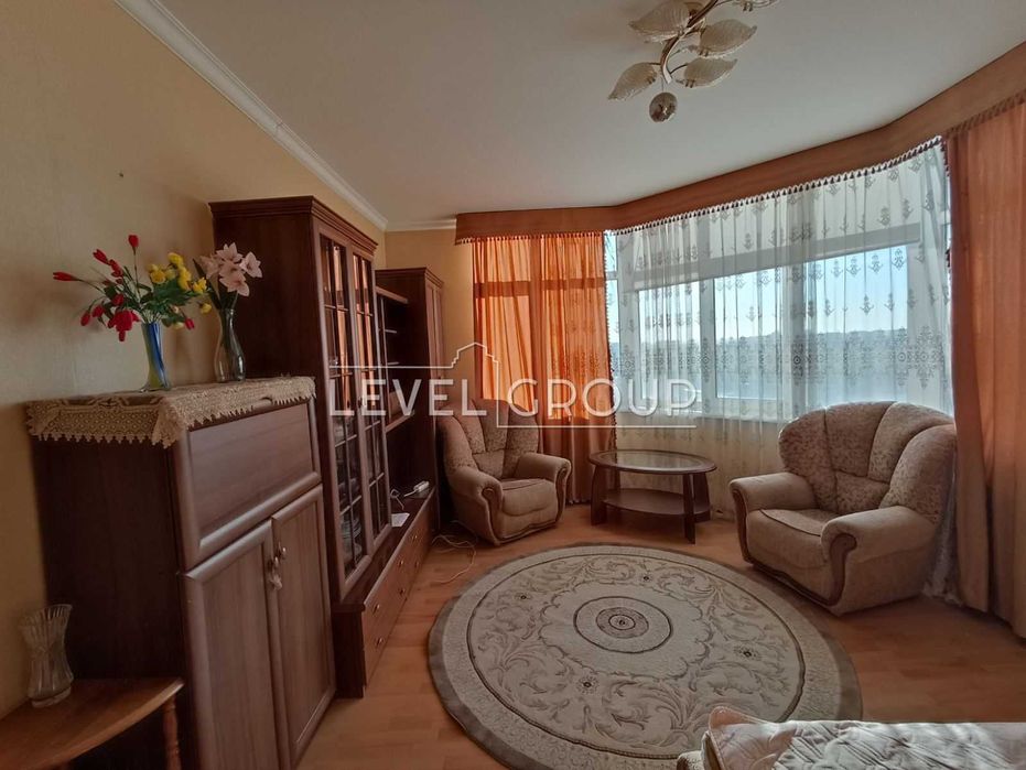 2 кімнатна 80,1 м.кв  Харківське шосе 152