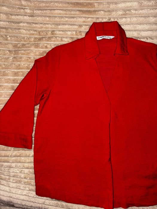 Блузка червого кольору, бренд «LC WAIKIKI»