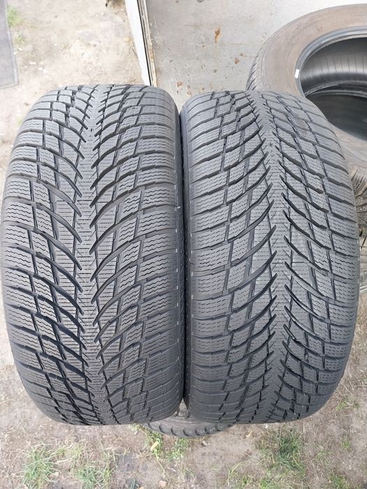 225.45.17 Zimowe Nokian jak nowe montaż