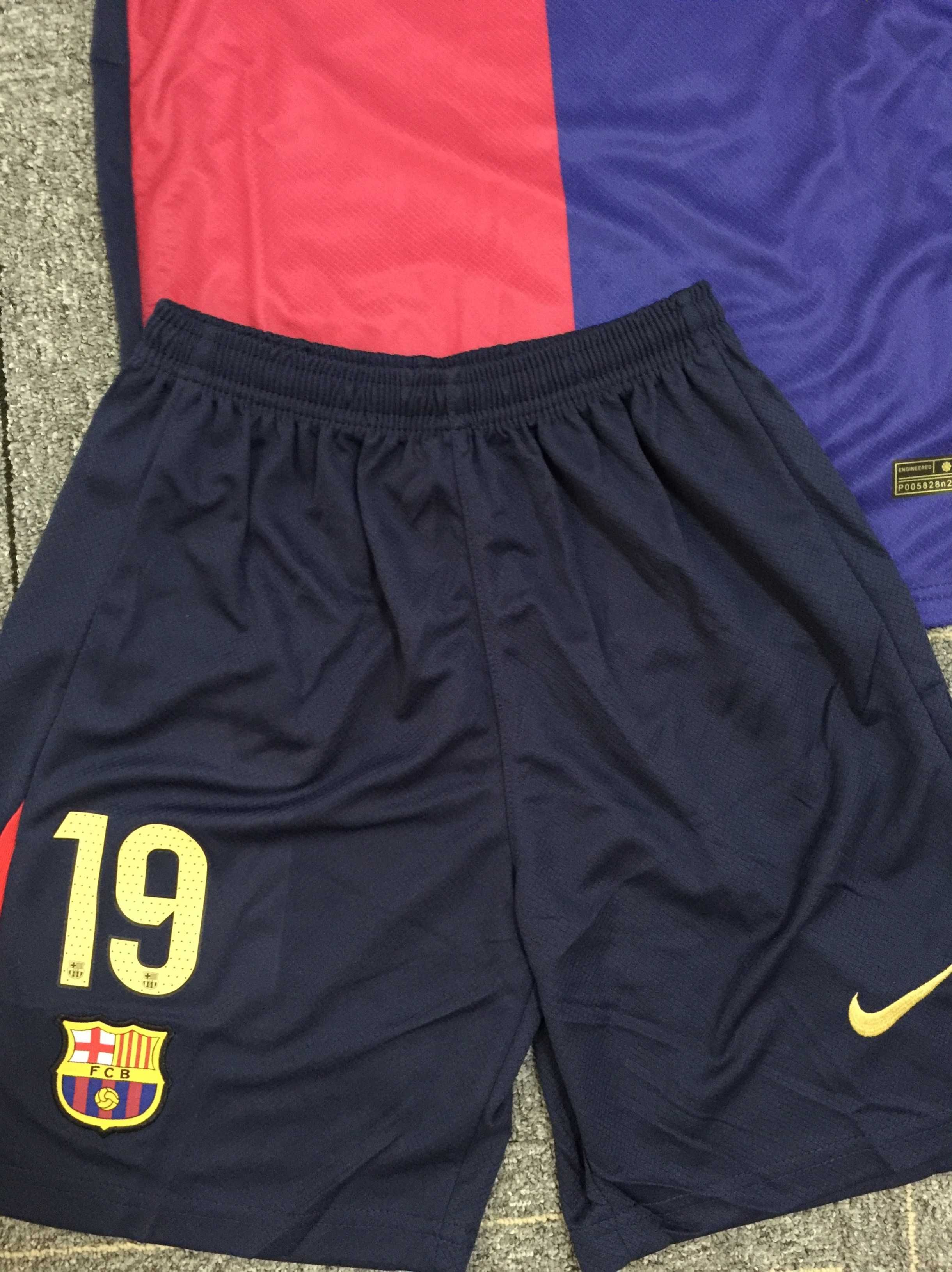 Strój dziecięcy #19 Lamine Yamal FC Barcelona domowa R.22