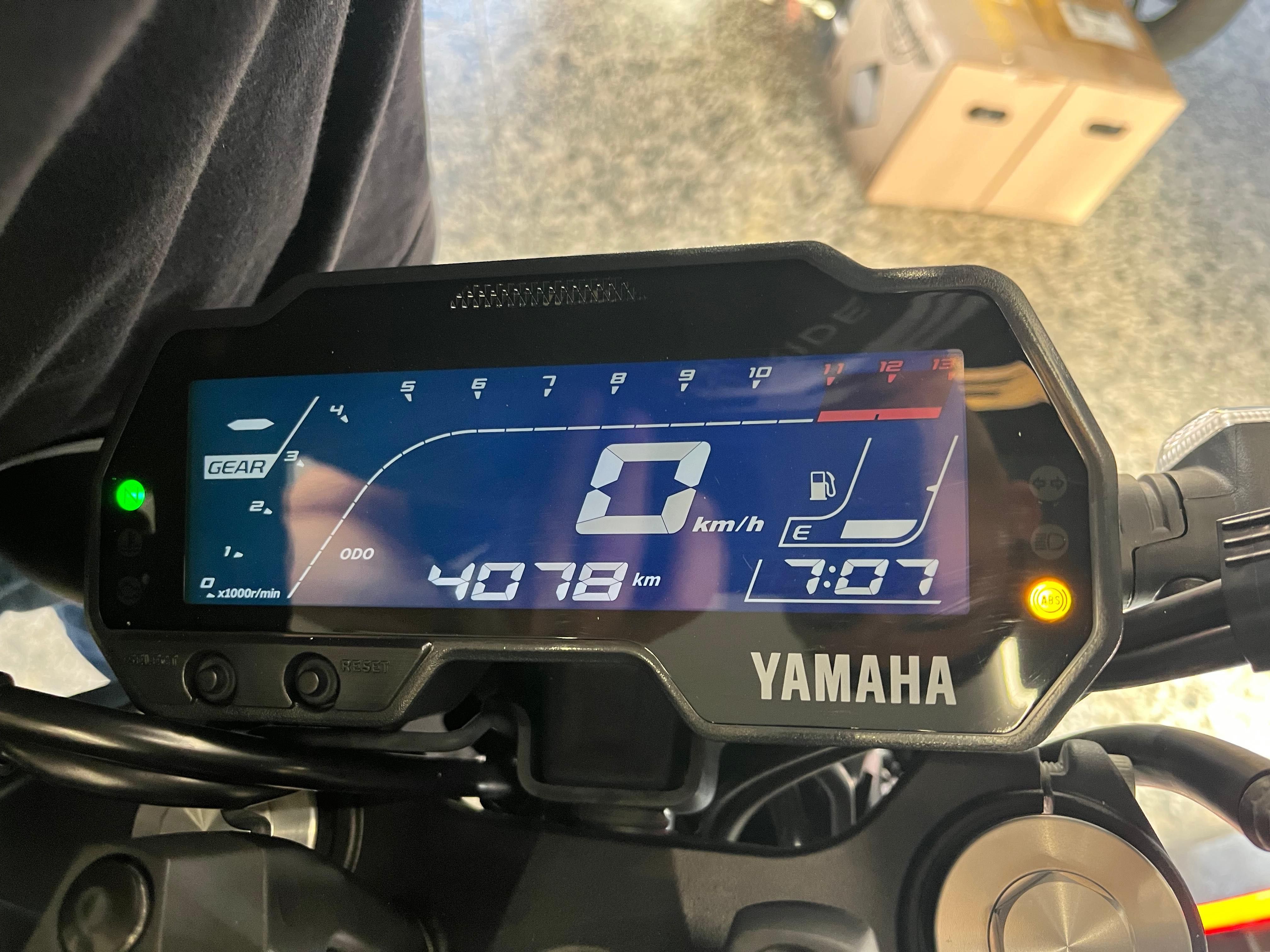 Yamaha MT 125 de 2023 como Nova 4790 Kms Garantia Fabrica
