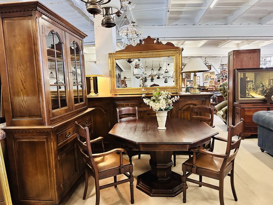 ELEGANCKI i SOLIDNY, w 100% dębowy stół na 1 nodze z 4 fotelikami :)