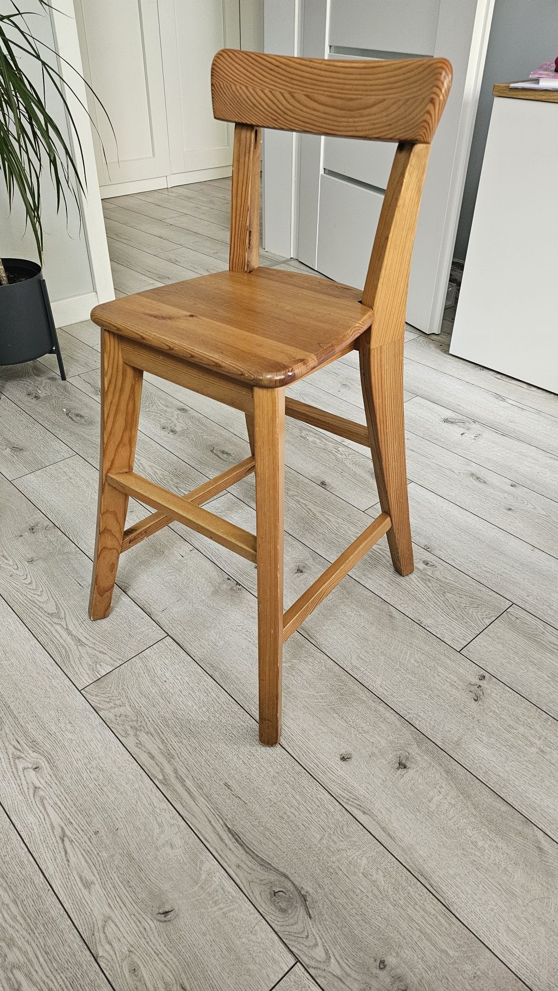 Ikea Ingolf krzesełko dla dzieci