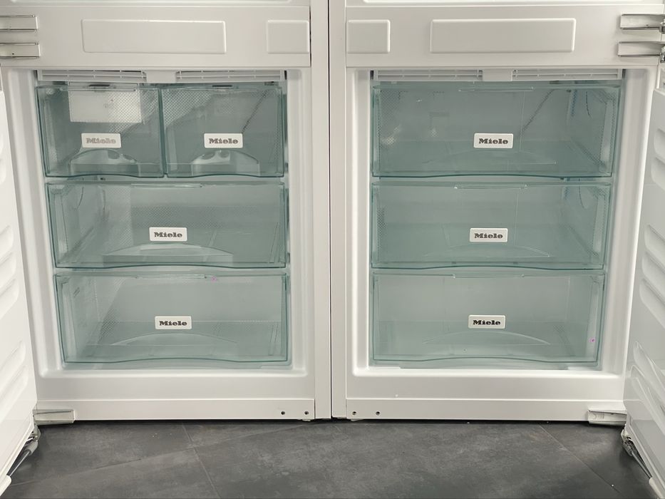 Side-by-Side!Вбудований Холодильник Miele KFN 37692 | KFN 37682