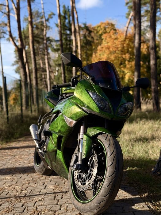 kawasaki zx6r 2010