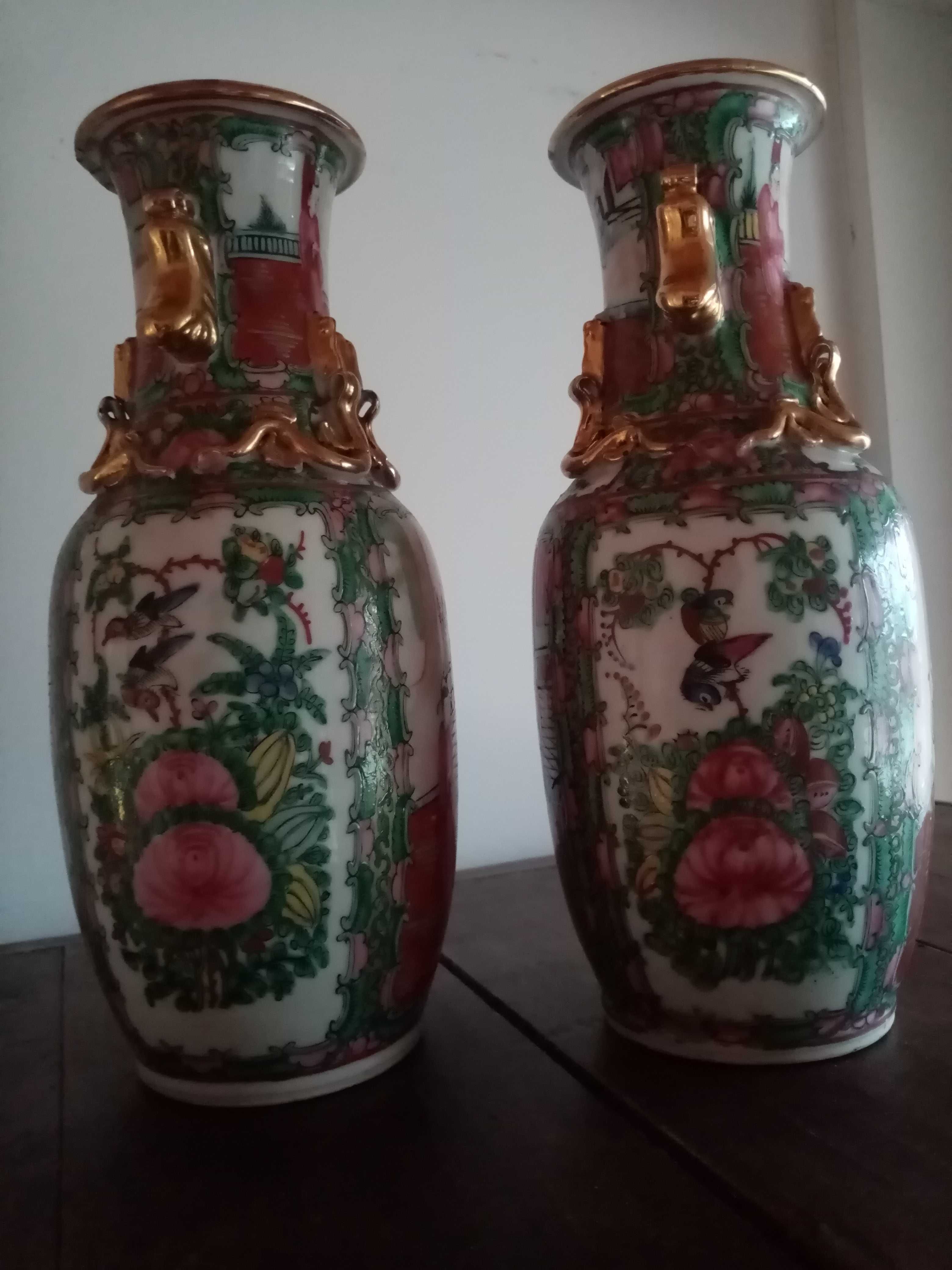 2 Vasos Chineses - Mandarim, séc. XIX