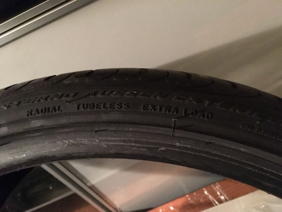 Pneu Pirelli PZero 235/30 jante 20, novo a estrear