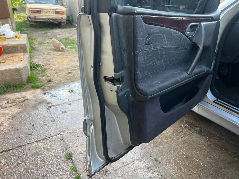 продам мерседеса w210 e320 CDI!