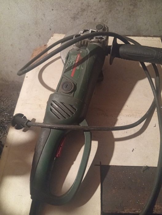 Продам болгарку ДВТ на запчастини