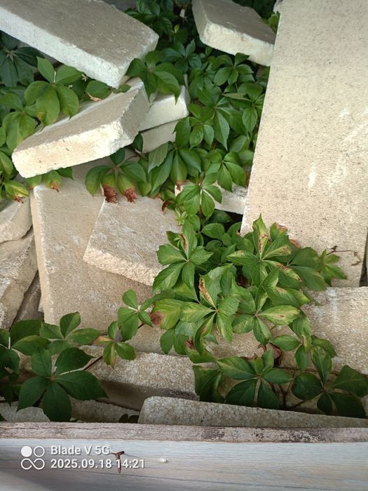 Steropian w pasach3'5 cm grubość wykorzystywałem na ocieplenie domu