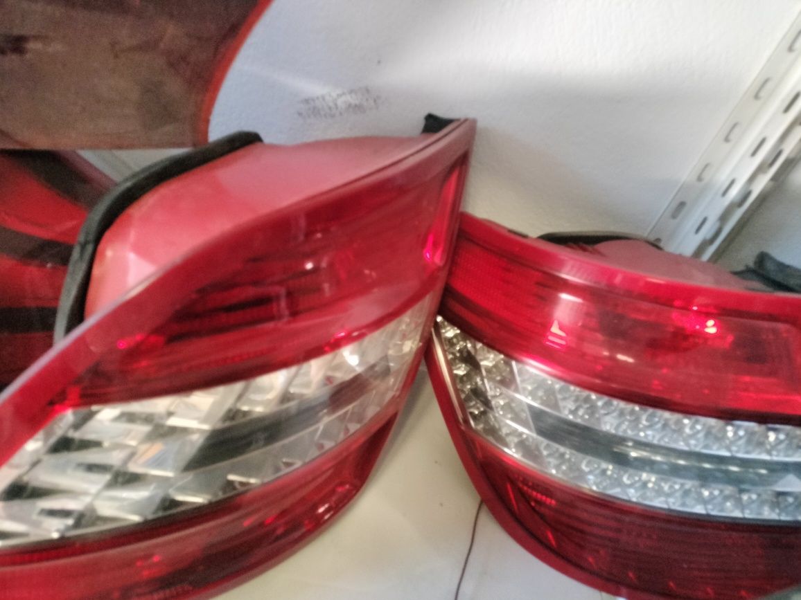 Farolim de trás Mercedes c220 facelit ...leed