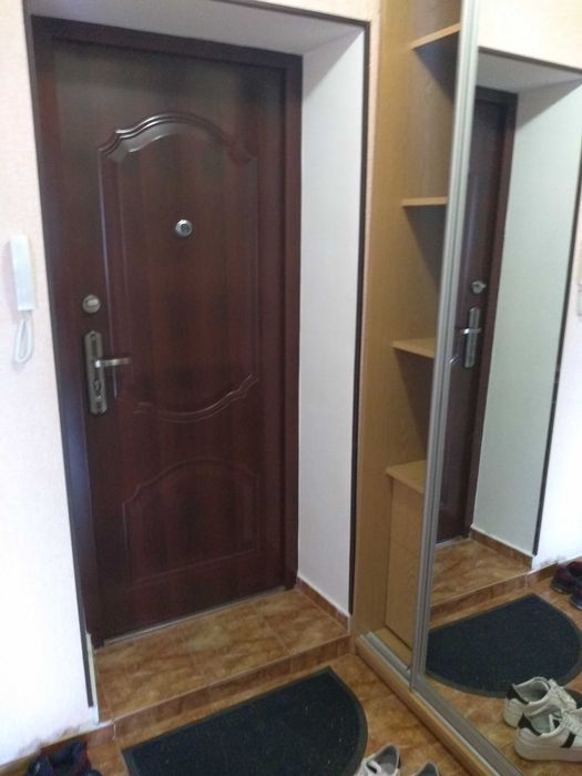 2 кімнатна недалеко від Центру