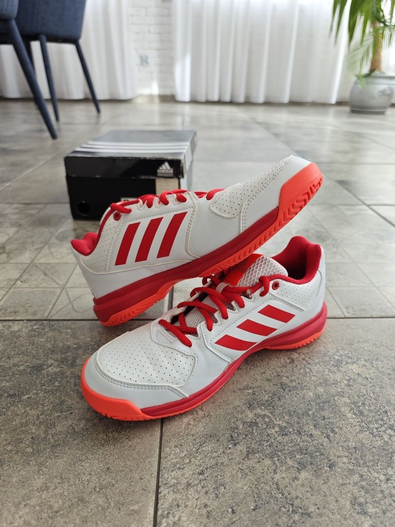 Кросівки Adidas Adizero Attack W (AQ2401) розмір 39 (устілка 24,5)