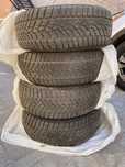 Шины зима 205/55 R16 goodyear