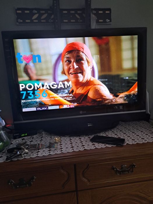 Telewizor LG32PC51 stan bardzo dobry