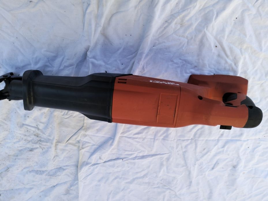 Hilti SR 4-A22 piła szablasta,lisi ogon