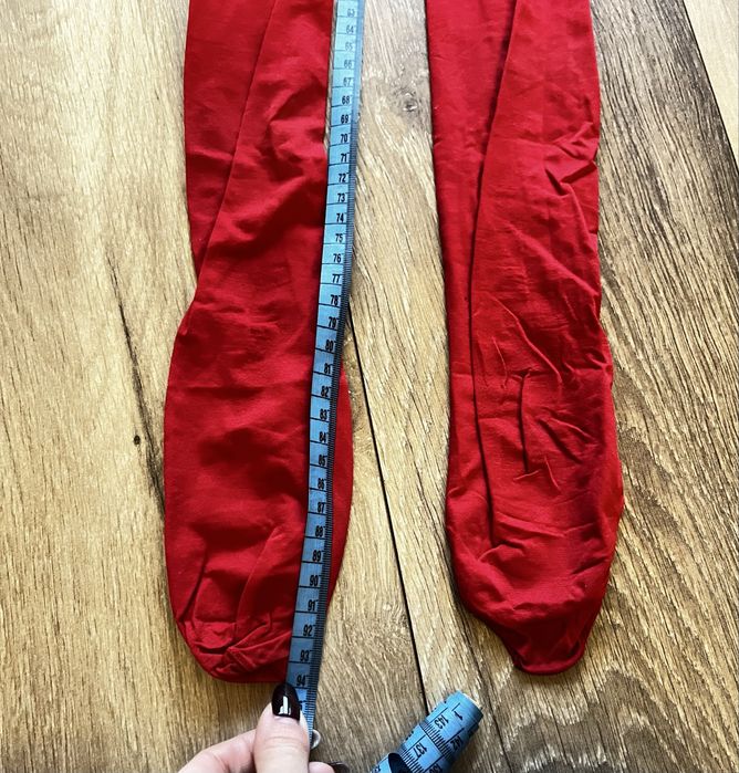 Czerwone kobiece rajstopy Calzedonia S