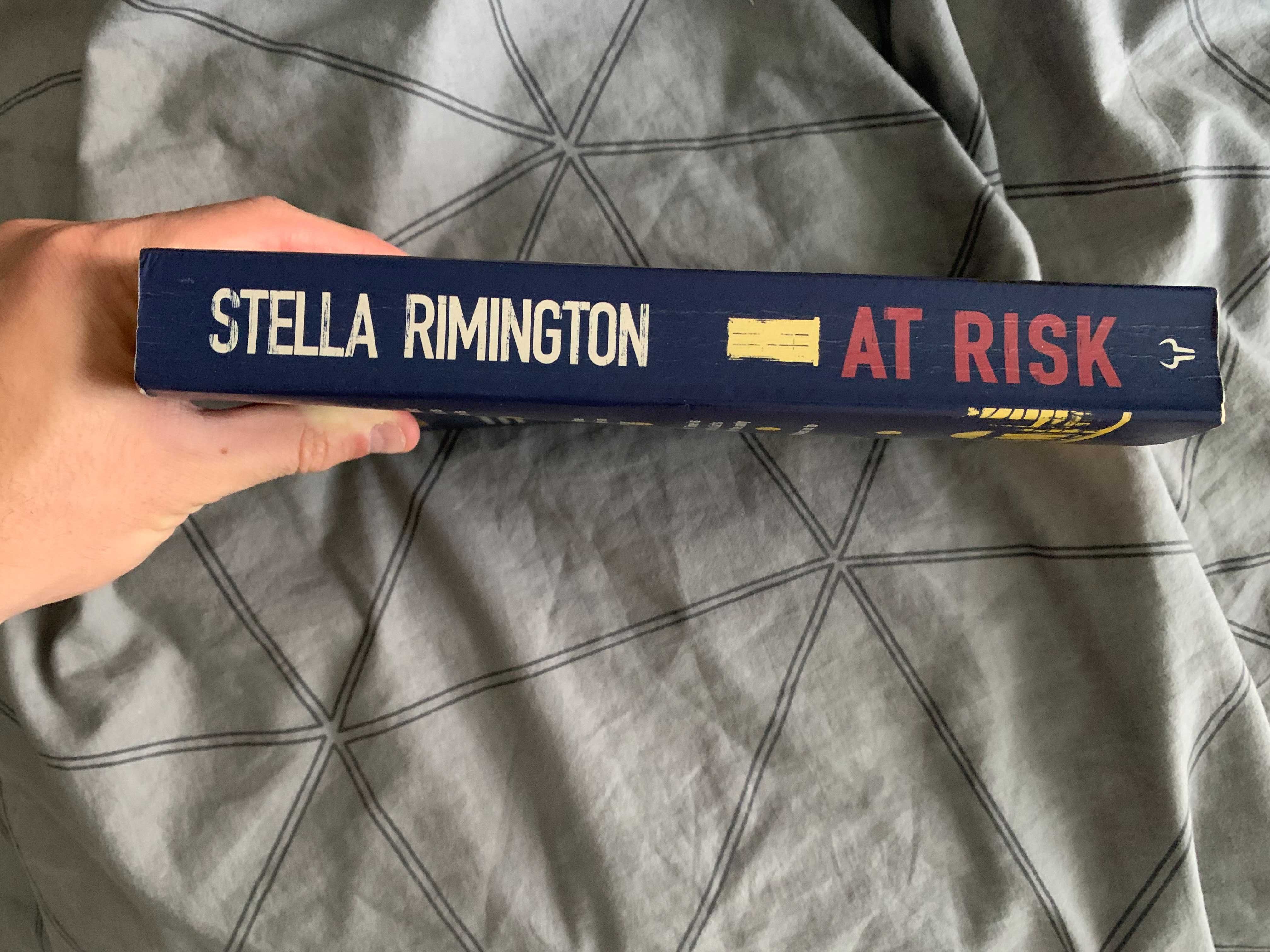 Stella Rimington - At Risk (Livro em Inglês)