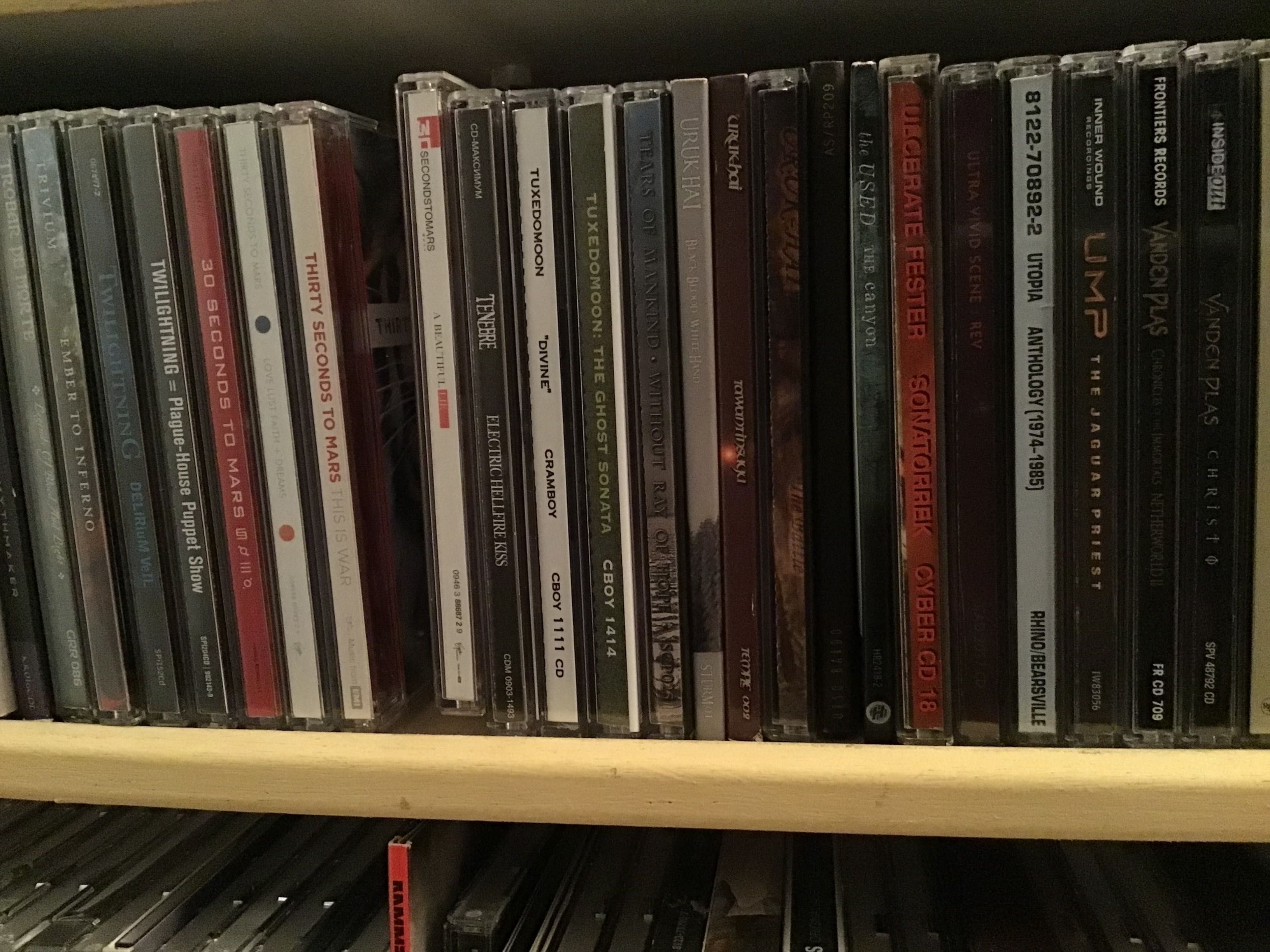 CDs rock,pop,metal baratos.    11