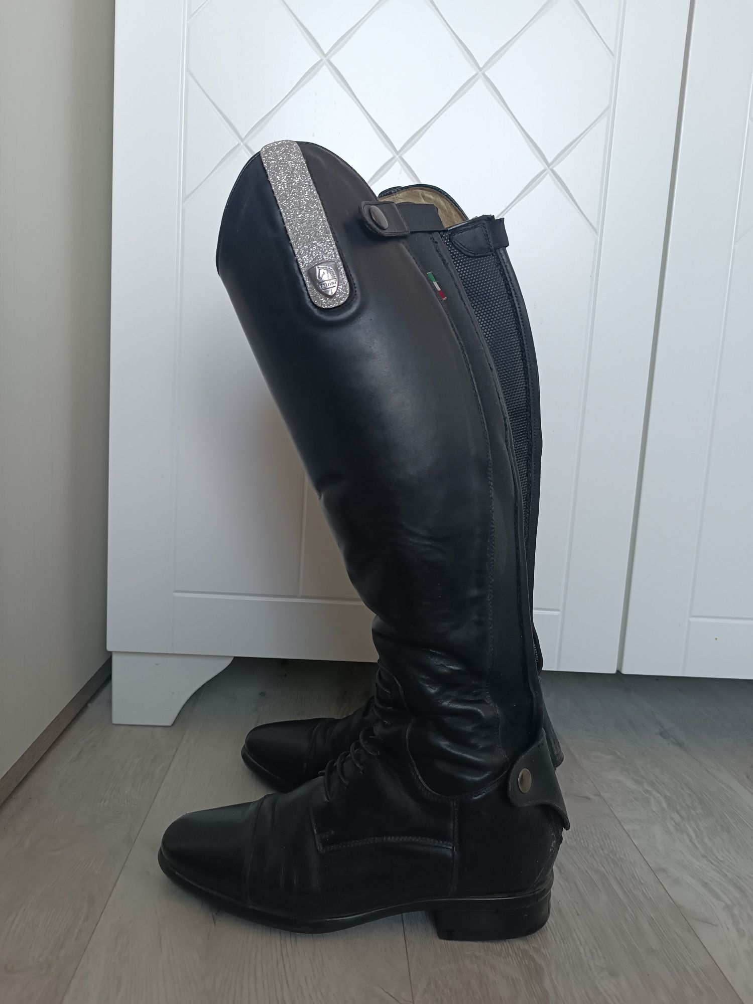 Oficerki tattini