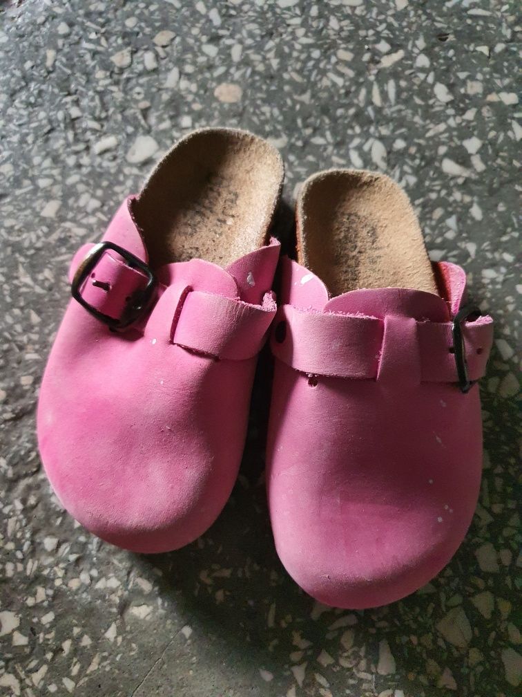 Buty dziewczęce 24-25