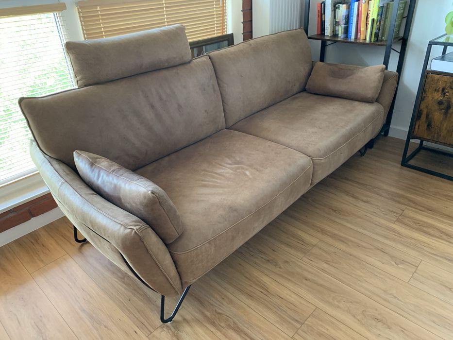 Sofa i pufa Montego w kolorze skóra Togo Brown