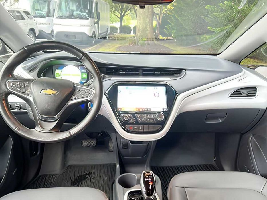 Chevrolet Bolt      2019