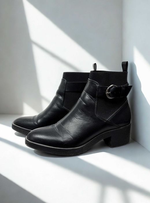 Zara botki sztyblety wsuwane czarne na klocku z paskiem 39