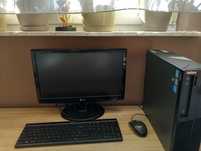 Lenovo ThinkCentre M91p + Monitor LG+ osprzęt