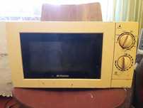 Микроволновая печь Hansa HMO-20PG рабочая