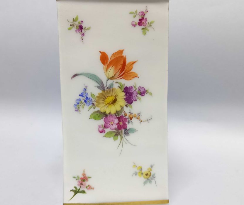 Herbatnica, pojemnik na herbatę, II poł. XIX w. Miśnia (Meissen)