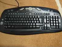 Teclado Logitech como novo