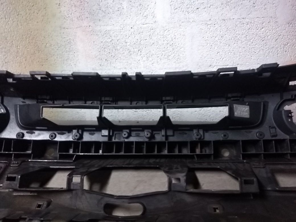 Vendo Para-choque de frente Land Rover sport ano 2002 /12