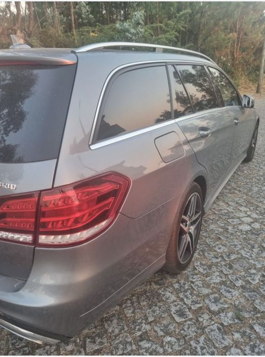 Mercedes e 300 a brilhar