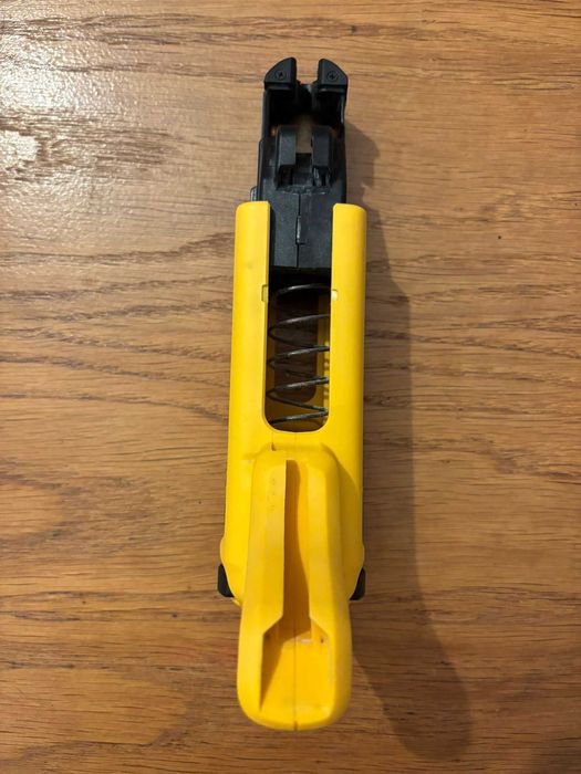 DeWalt DCF6201 magazynek wkrętów taśmowanych do wkrętarki DCF620