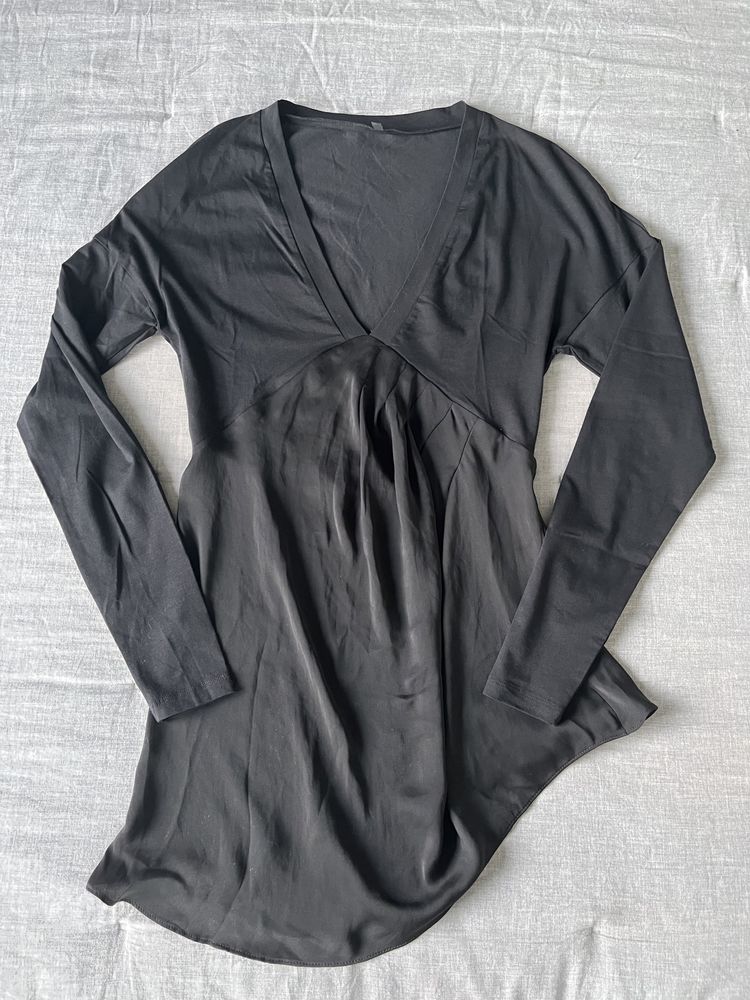 Nowa czarna elegancka bluzka Benetton, r.S/M